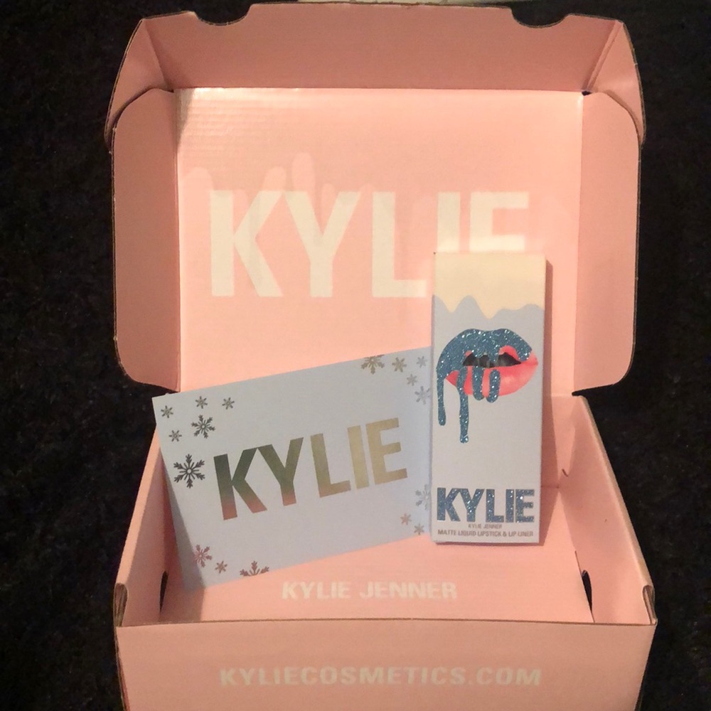 Kylie Cosmetics Kissmas Lip Kit ✨